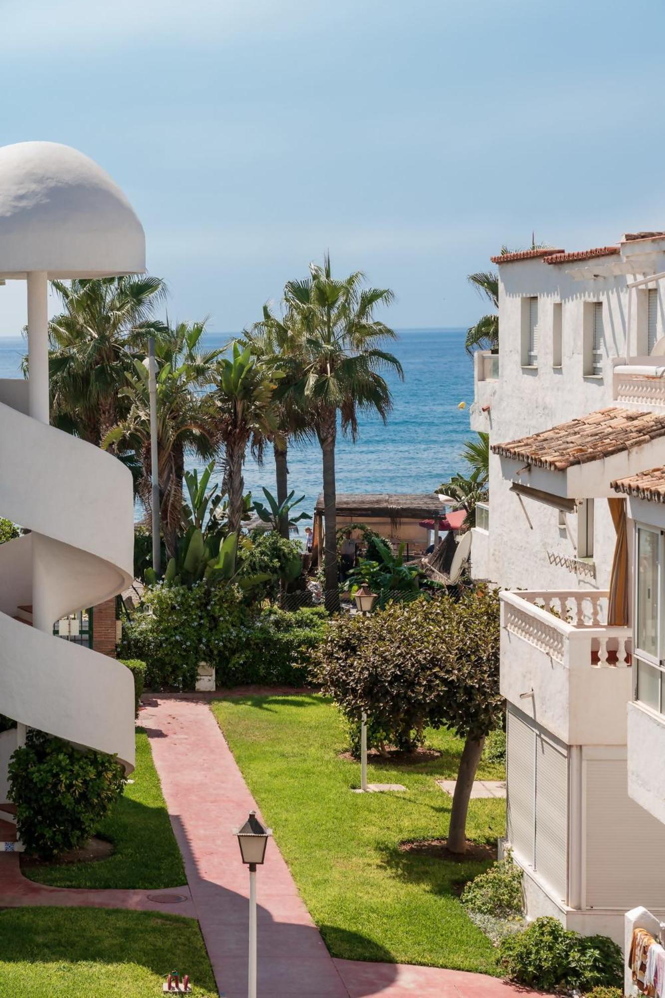 Moderno Apartamento Playa Laguna Leilighet Torrox Eksteriør bilde